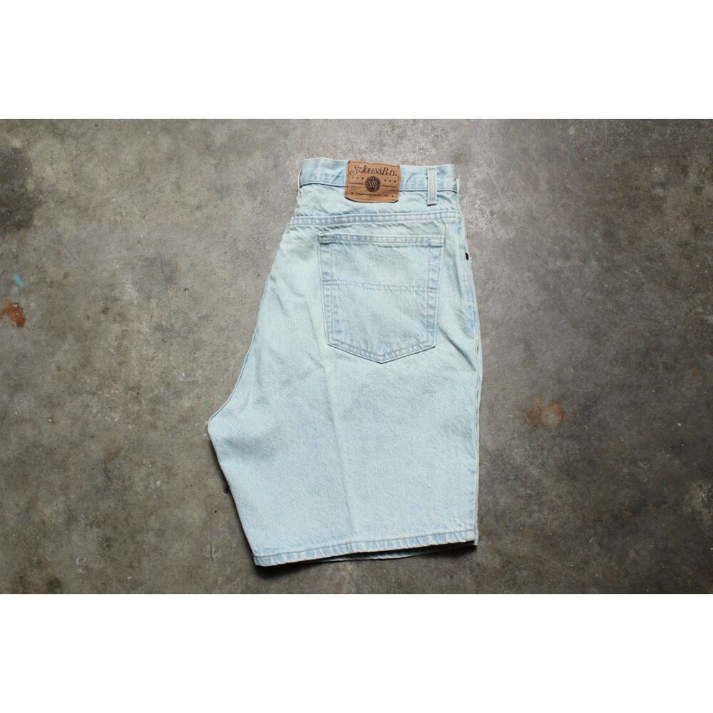 Vintage 90's USA-Made St. John's Bay Light Wash Denim Jeans - 38 Waist